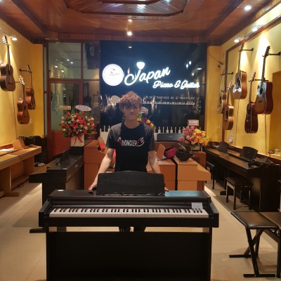 Roland HP145 về chị khách Hồ Nghinh Roland HP145 về chị khách Hồ Nghinh