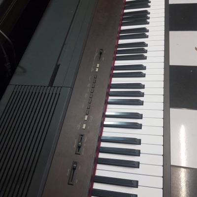 Roland hp3000  Roland hp3000