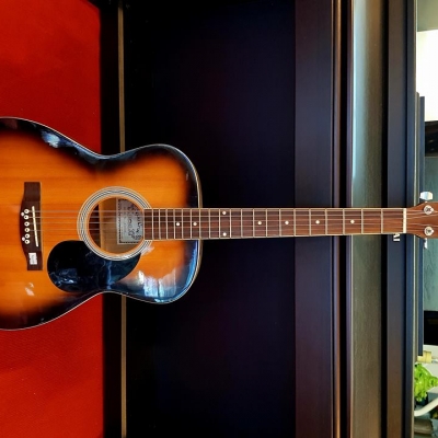 Sepia Crue Đỏ  Sepia Crue Đỏ