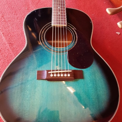 Sepia Crue Xanh Ngọc Bích Sepia Crue Xanh Ngọc Bích